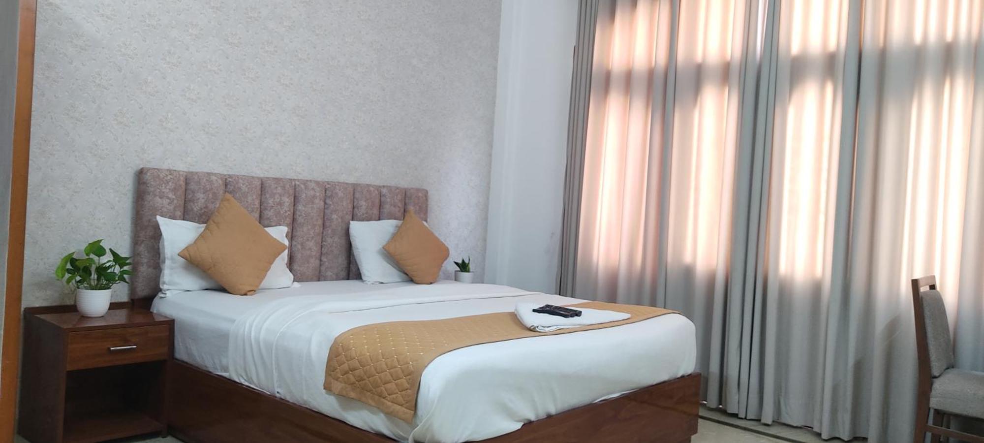 Ishaan Delhi Airport -unit Of Ishaan Hospitality New Delhi