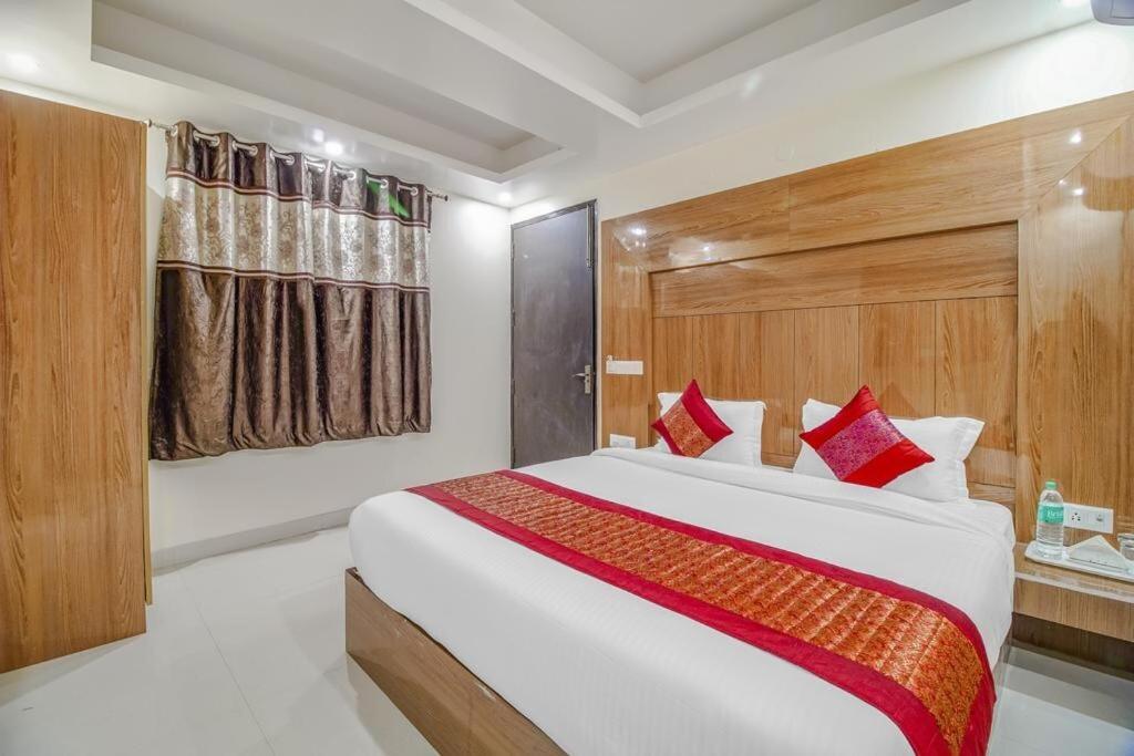 Hotel Ishaan Delhi Airport -unit Of Ishaan Hospitality 3*