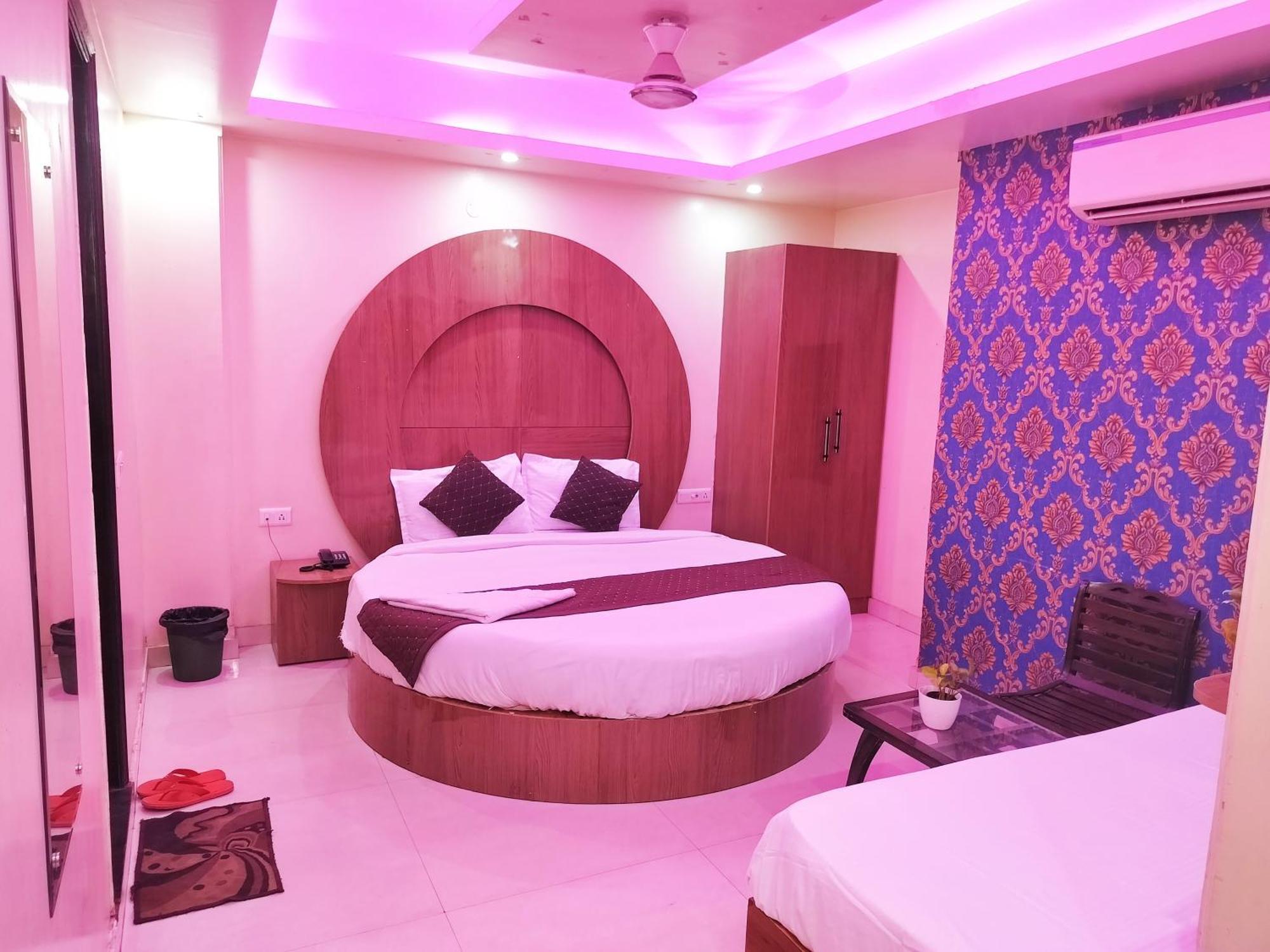 Hotel Ishaan Delhi Airport -unit Of Ishaan Hospitality New Delhi