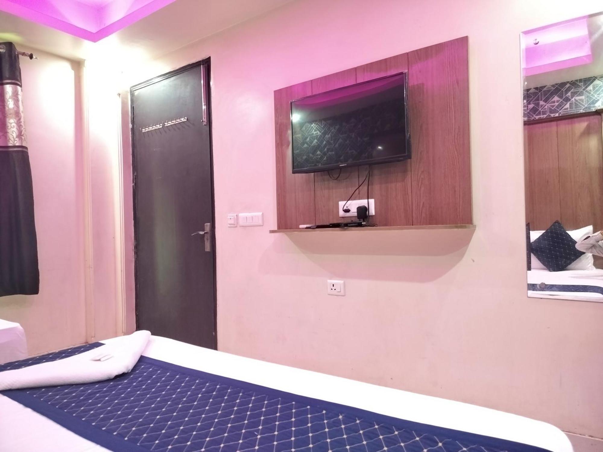 Ishaan Delhi Airport -unit Of Ishaan Hospitality 3*